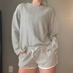 Vici Two piece lounge set size M